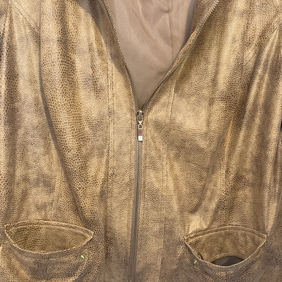 Fall jacket - Picture 3 of 7